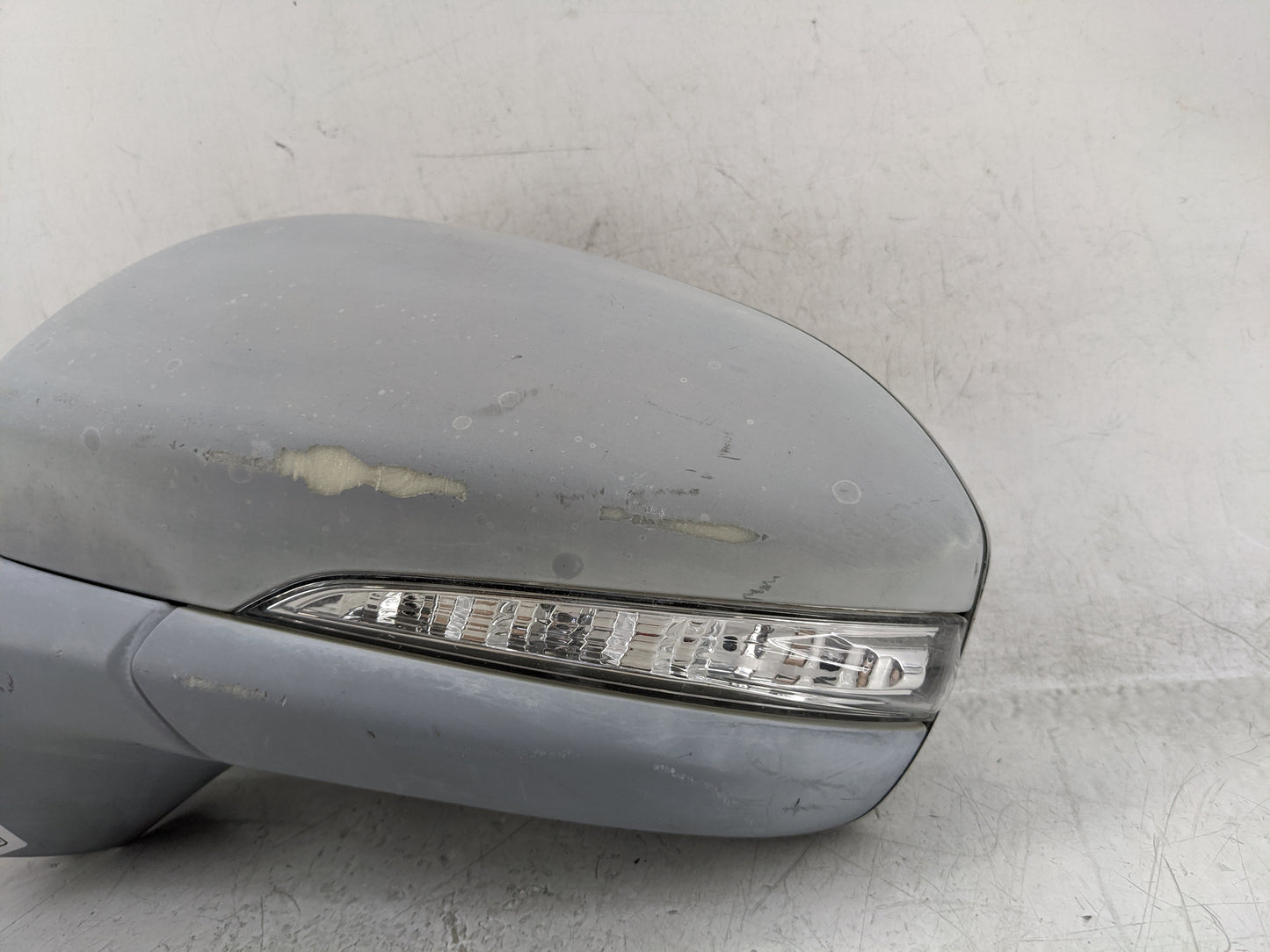 2013-2014 Ford Fusion Driver Side View Mirror - Left Door Mirror OEM Used - Oemusedautoparts1.com
