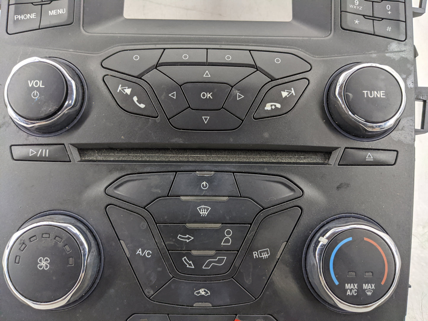 2013-2015 Ford Fusion Radio Control Panel - Oemusedautoparts1.com