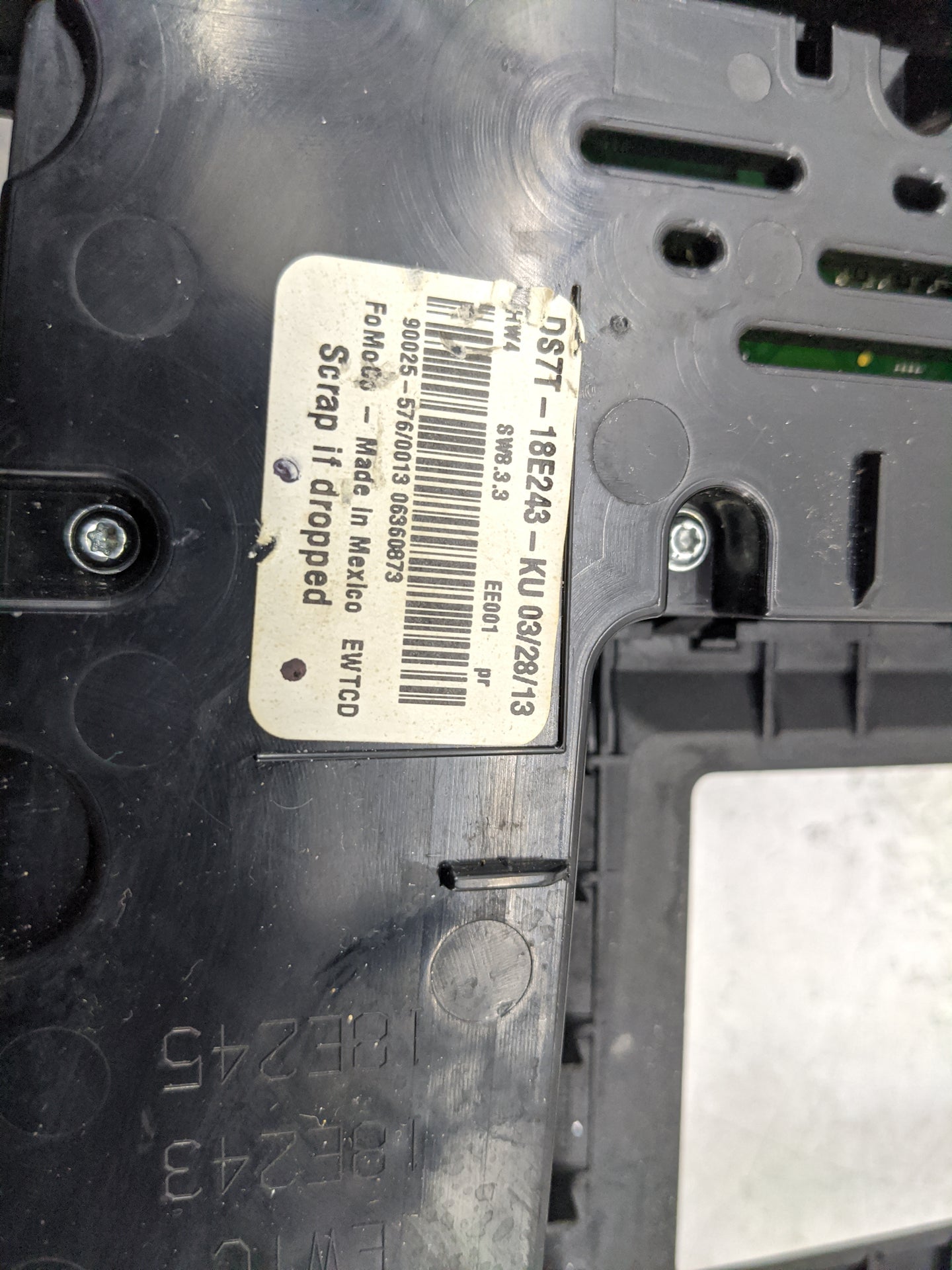 2013-2015 Ford Fusion Radio Control Panel - Oemusedautoparts1.com