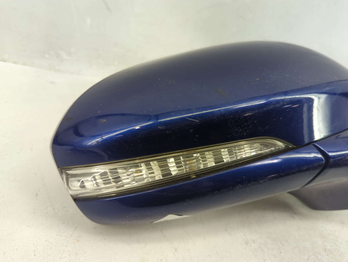 2013-2014 Ford Fusion Passenger Side View Mirror - Right Door Mirror OEM Used - Oemusedautoparts1.com