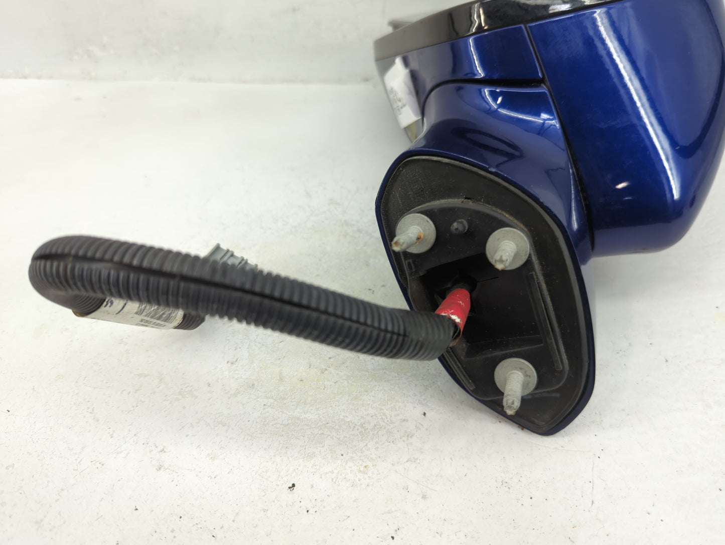 2013-2014 Ford Fusion Driver Side View Mirror - Left Door Mirror OEM Used - Oemusedautoparts1.com
