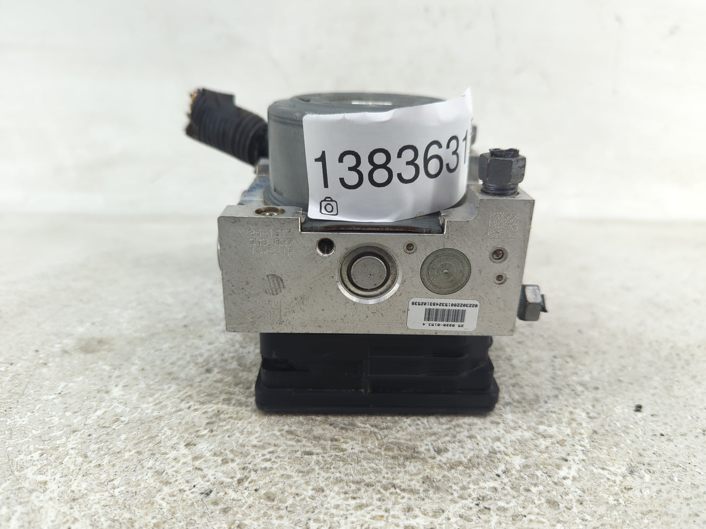 2014-2016 Ford Fusion ABS Pump Control Module Replacement P/N:DG9C-2C405-DF Fits Fits 2014 2015 2016 OEM Used Auto Parts - O