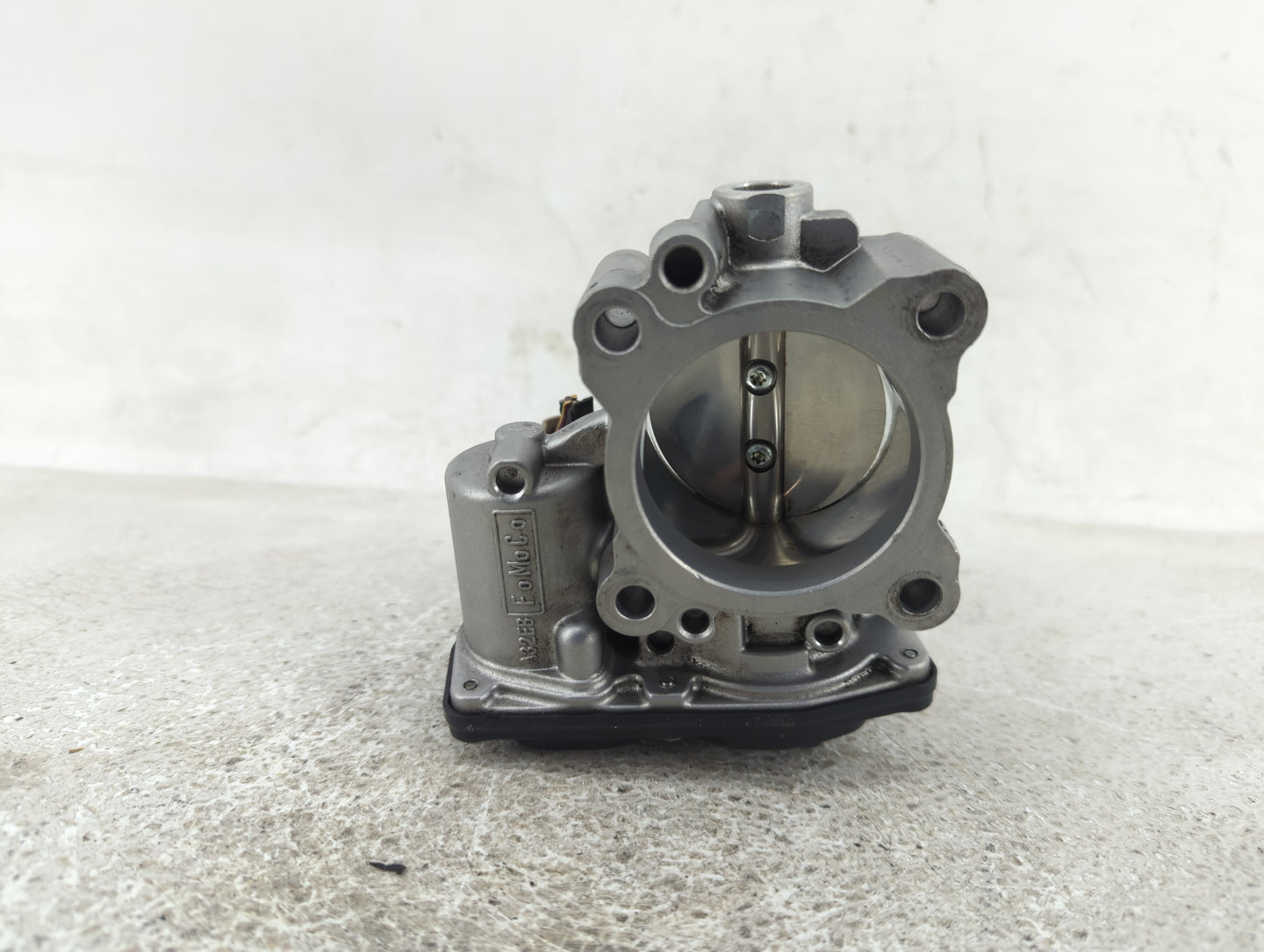 2014-2020 Ford Fusion Throttle Body Fits Fits 2014 2015 2016 2017 2018 2019 2020 OEM Used Auto Parts - Oemusedautoparts1.com