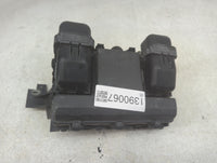 2013-2014 Ford Fusion Fusebox Fuse Box Panel Relay Module P/N:DG9T14A075AA Fits Fits 2013 2014 OEM Used Auto Parts - Oemused