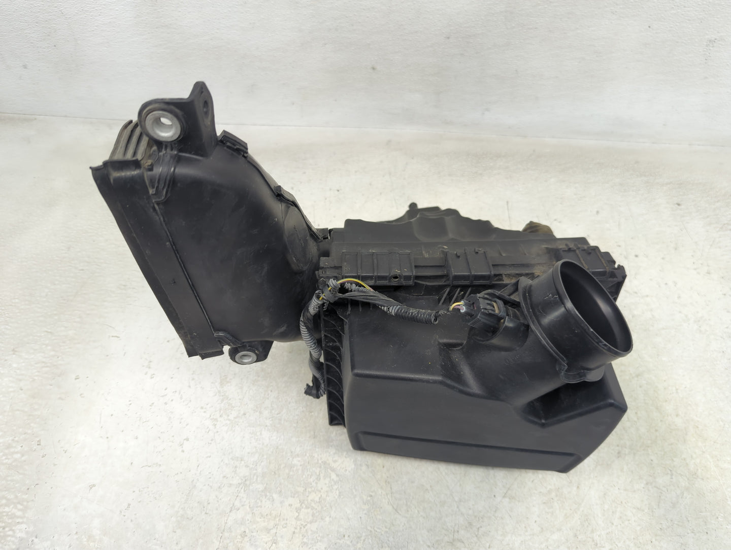 2013-2014 Ford Fusion Air Cleaner Intake-duct Hose Tube - Oemusedautoparts1.com