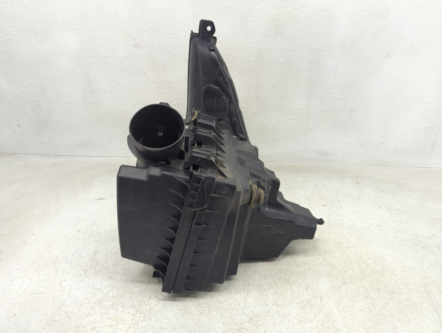 2013-2014 Ford Fusion Air Cleaner Intake-duct Hose Tube - Oemusedautoparts1.com