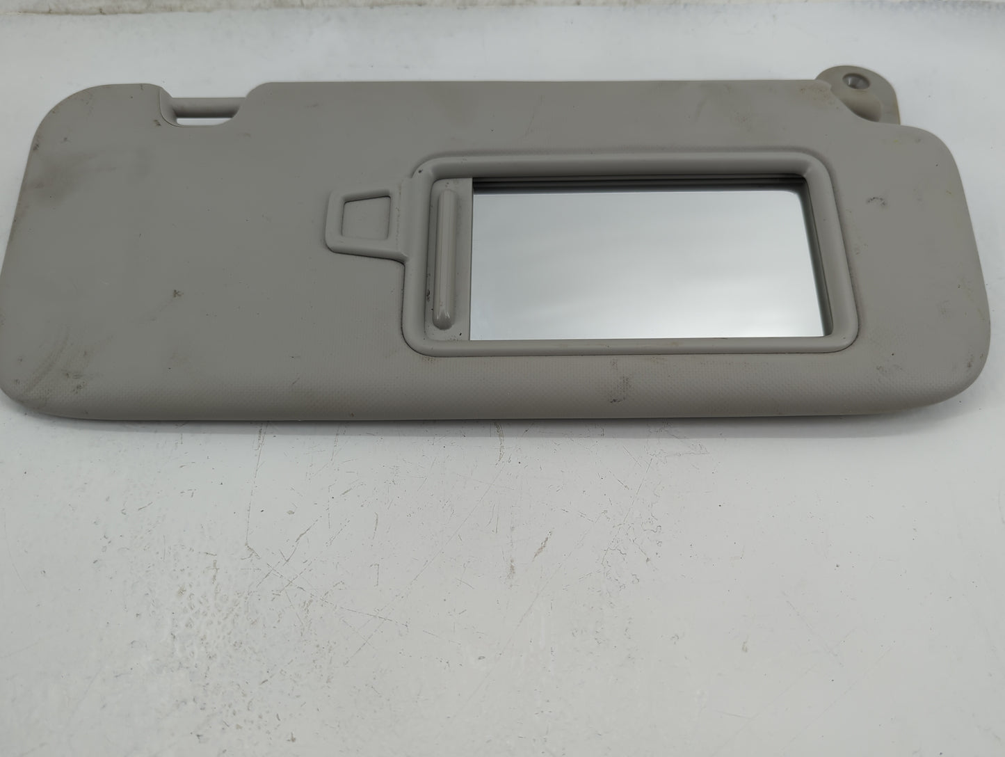 2013-2014 Ford Fusion Sun Visor Shade Replacement Passenger Right Mirror Fits Fits 2013 2014 OEM Used Auto Parts - Oemusedau