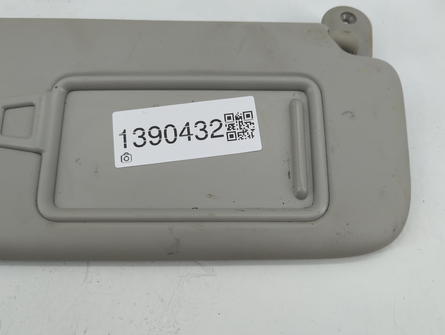 2013-2014 Ford Fusion Sun Visor Shade Replacement Passenger Right Mirror Fits Fits 2013 2014 OEM Used Auto Parts - Oemusedau