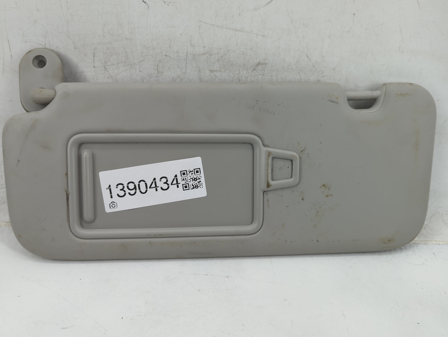 2013-2014 Ford Fusion Sun Visor Shade Replacement Driver Left Mirror Fits Fits 2013 2014 OEM Used Auto Parts - Oemusedautopa