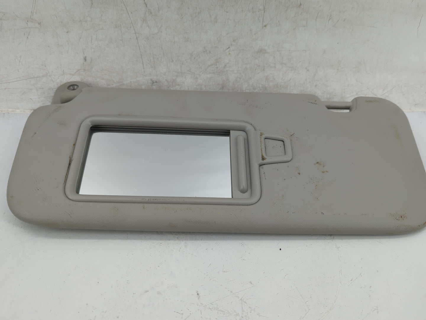 2013-2014 Ford Fusion Sun Visor Shade Replacement Driver Left Mirror Fits Fits 2013 2014 OEM Used Auto Parts - Oemusedautopa