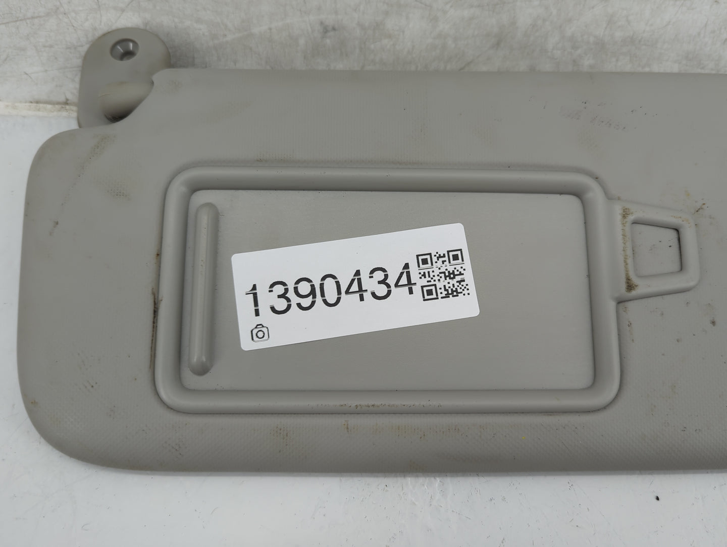 2013-2014 Ford Fusion Sun Visor Shade Replacement Driver Left Mirror Fits Fits 2013 2014 OEM Used Auto Parts - Oemusedautopa