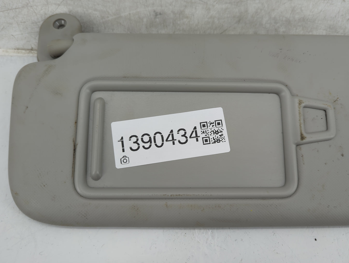 2013-2014 Ford Fusion Sun Visor Shade Replacement Driver Left Mirror Fits Fits 2013 2014 OEM Used Auto Parts - Oemusedautopa