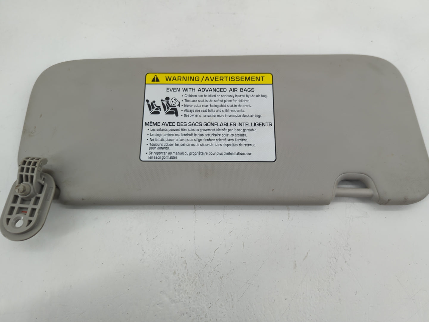 2013-2014 Ford Fusion Sun Visor Shade Replacement Driver Left Mirror Fits Fits 2013 2014 OEM Used Auto Parts - Oemusedautopa