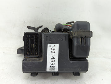 2013-2014 Ford Fusion Fusebox Fuse Box Panel Relay Module P/N:DG9T14A075AA Fits Fits 2013 2014 OEM Used Auto Parts - Oemused