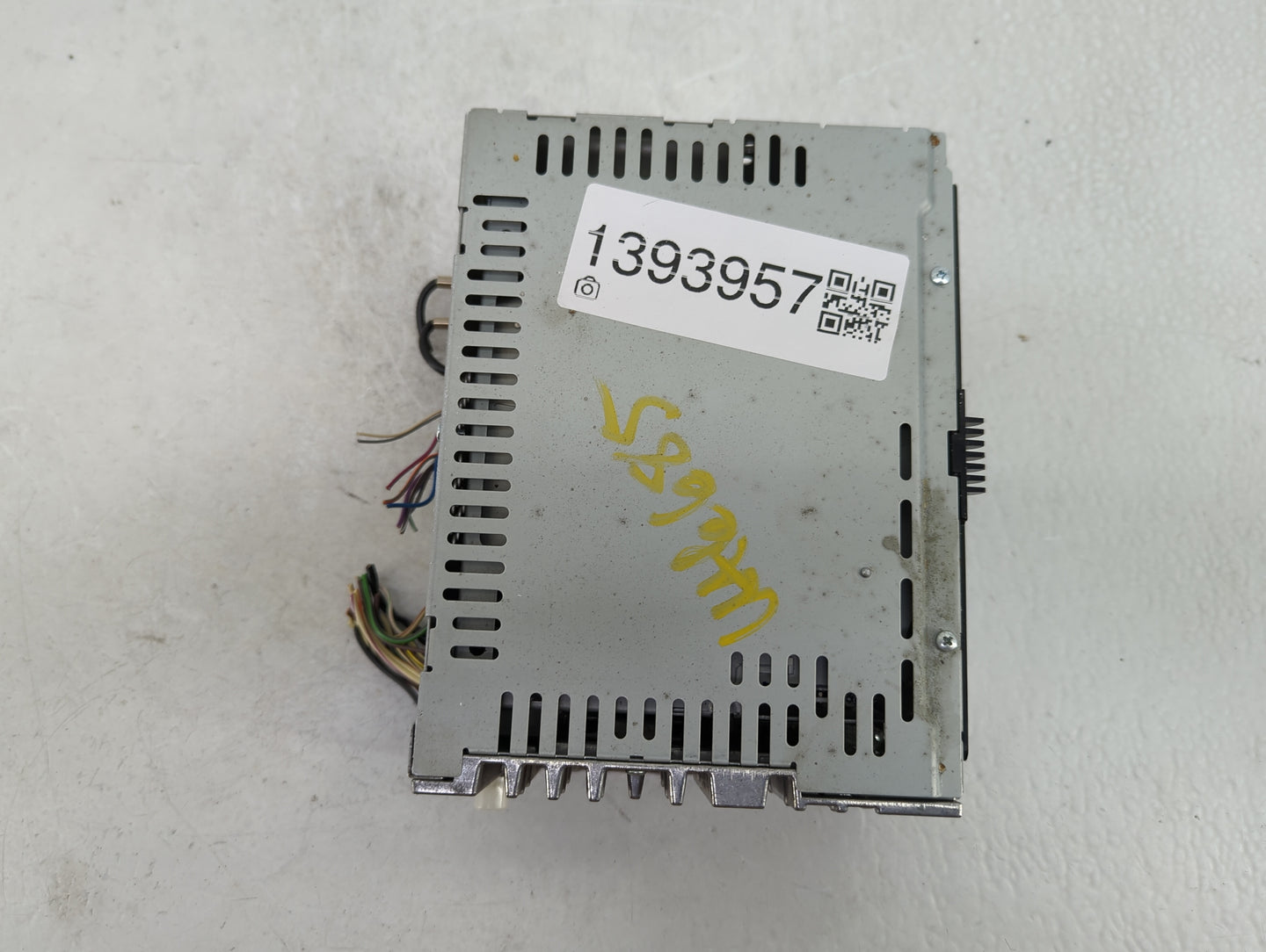 2013-2015 Ford Fusion Radio AM FM Cd Player Receiver Replacement P/N:DS7T-19C107-BL Fits Fits 2013 2014 2015 OEM Used Auto P