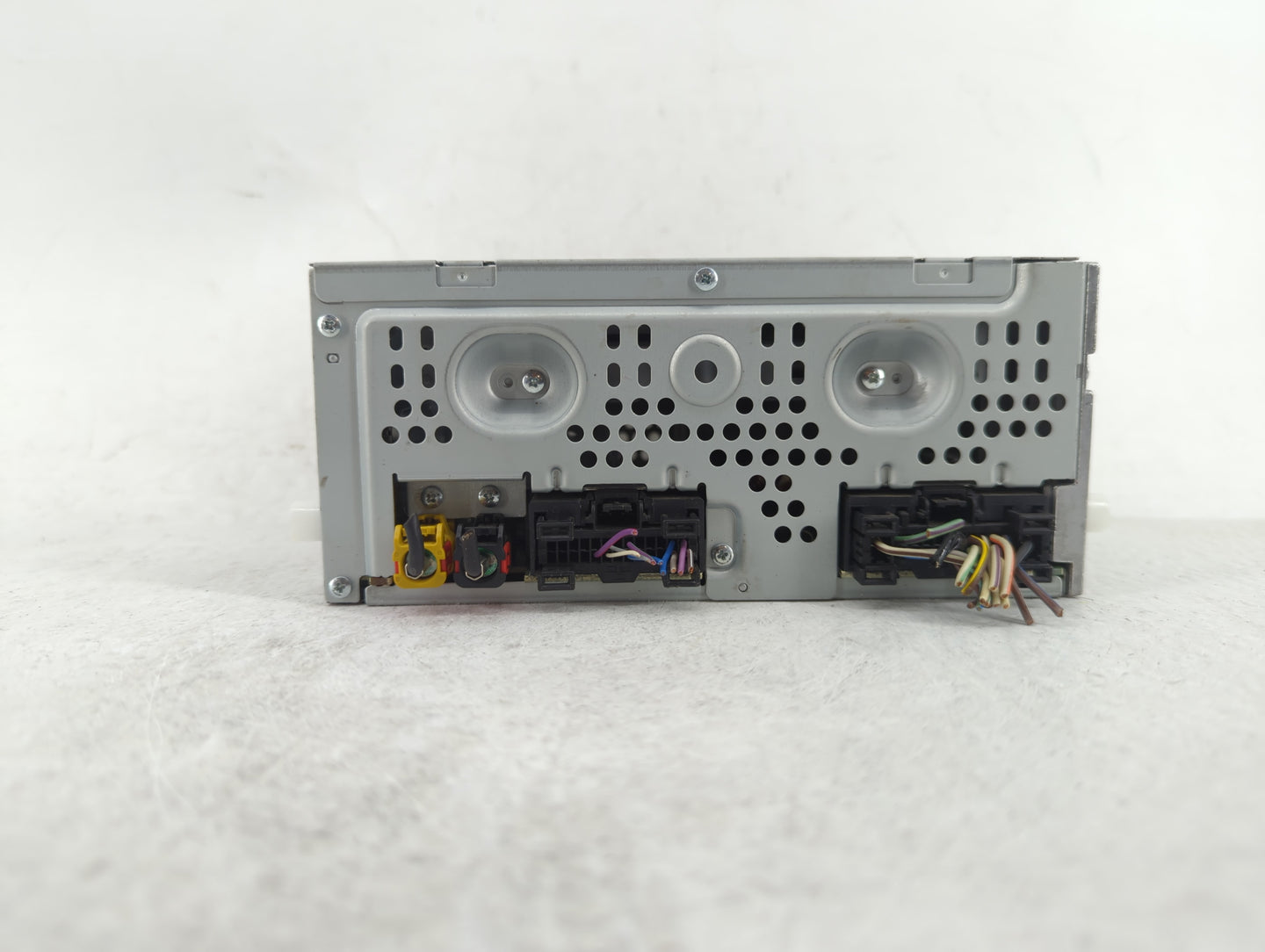 2013-2015 Ford Fusion Radio AM FM Cd Player Receiver Replacement P/N:DS7T-19C107-BK Fits Fits 2013 2014 2015 OEM Used Auto P
