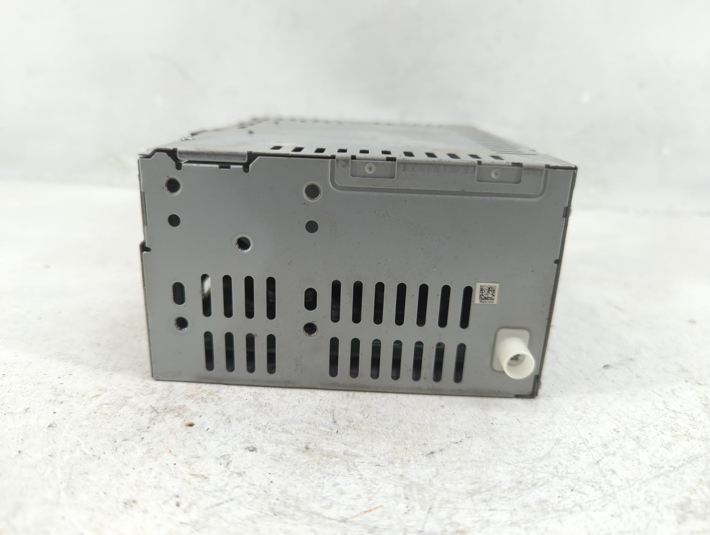 2013-2015 Ford Fusion Radio AM FM Cd Player Receiver Replacement P/N:CQ-JJ22E0UMC Fits Fits 2013 2014 2015 OEM Used Auto Par