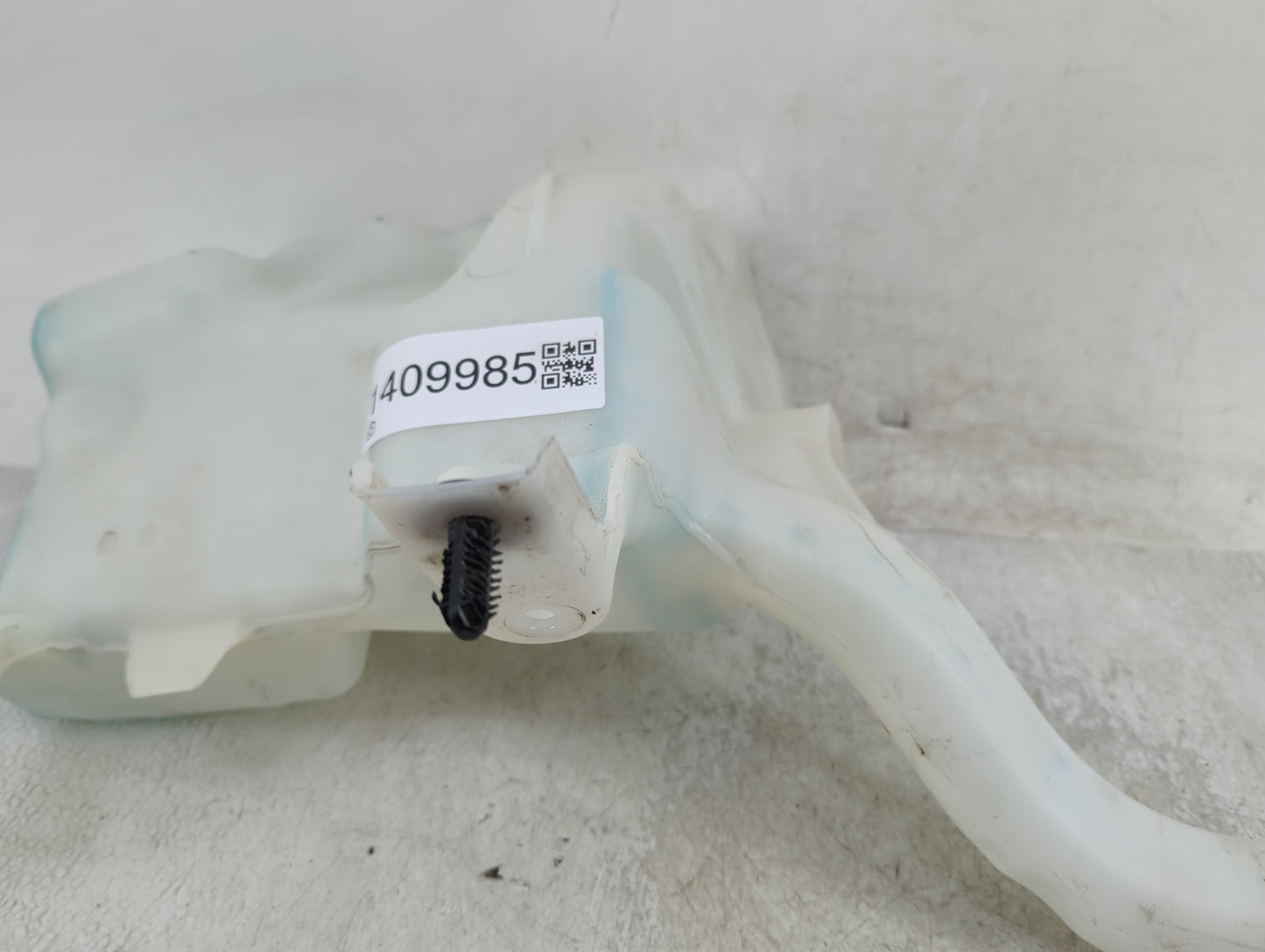 2013-2014 Ford Fusion Windshield Washer Fluid Reservoir Bottle Oem - Oemusedautoparts1.com