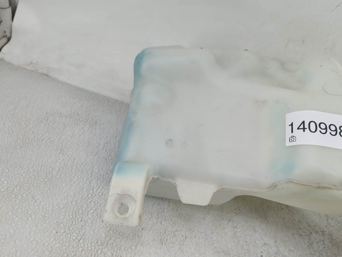 2013-2014 Ford Fusion Windshield Washer Fluid Reservoir Bottle Oem - Oemusedautoparts1.com