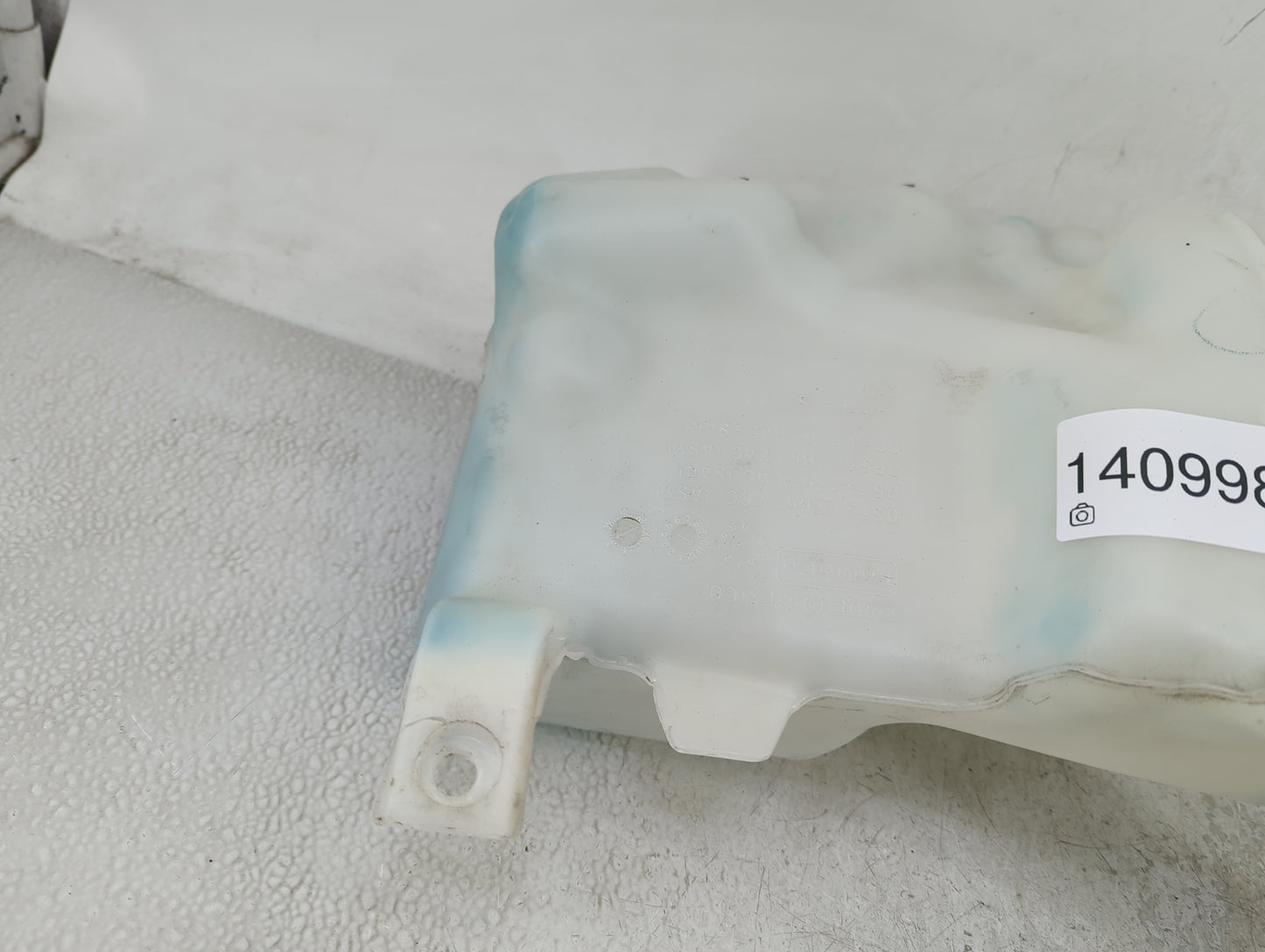 2013-2014 Ford Fusion Windshield Washer Fluid Reservoir Bottle Oem - Oemusedautoparts1.com