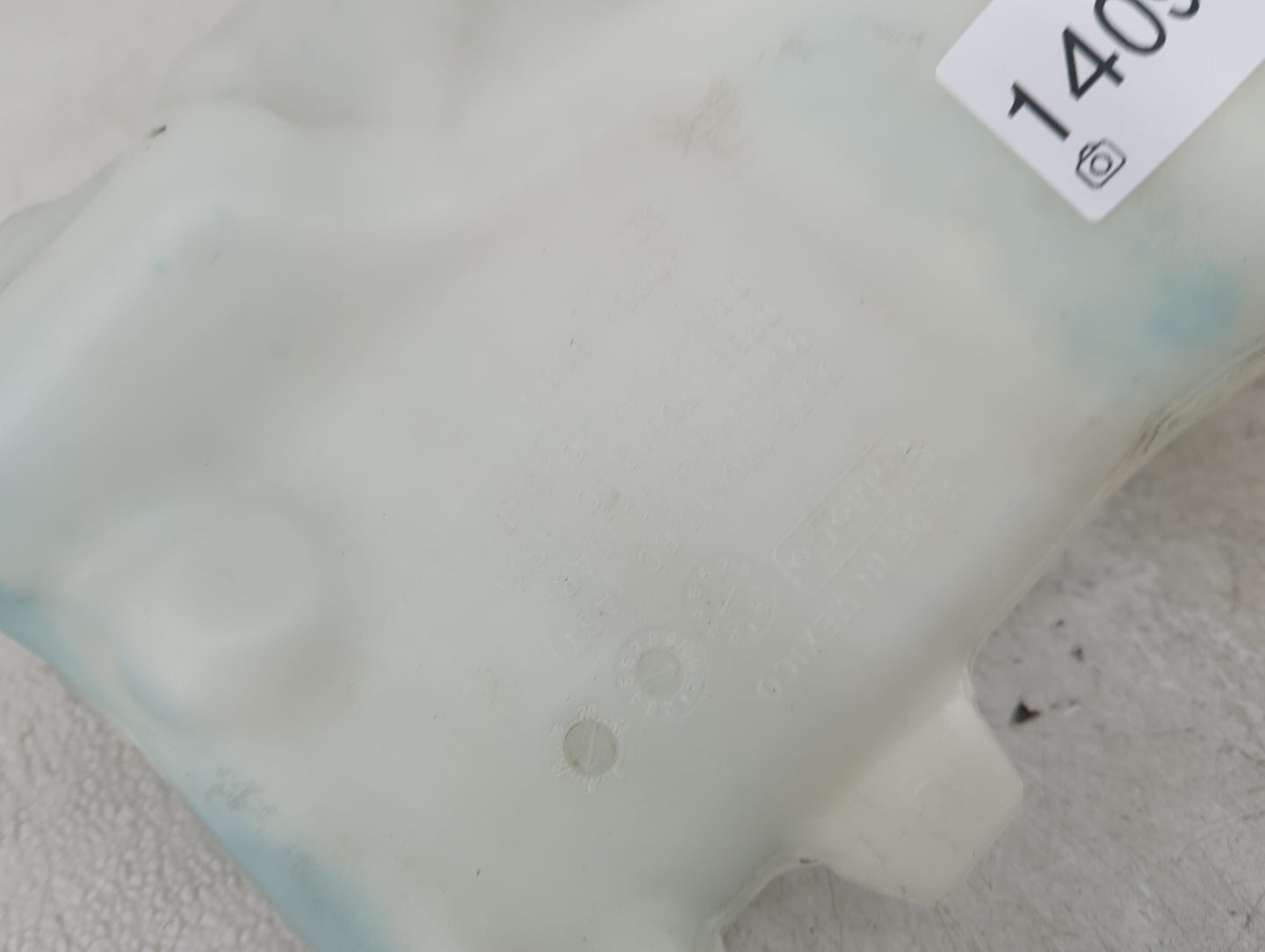 2013-2014 Ford Fusion Windshield Washer Fluid Reservoir Bottle Oem - Oemusedautoparts1.com