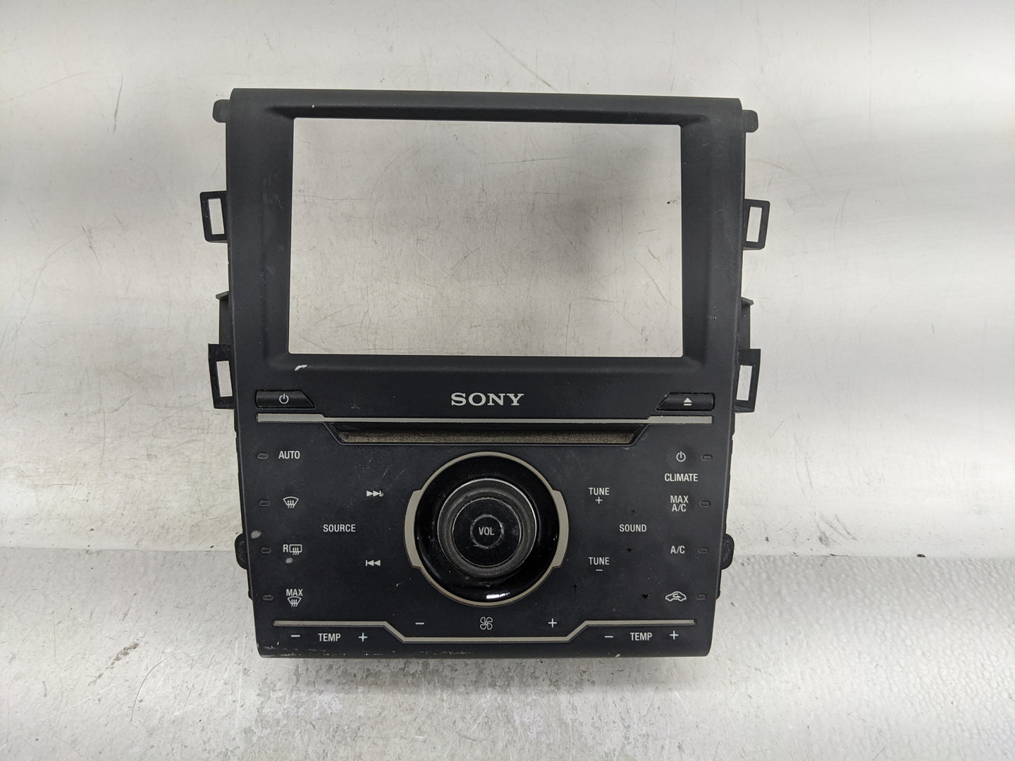 2014-2015 Ford Fusion Radio Control Panel - Oemusedautoparts1.com