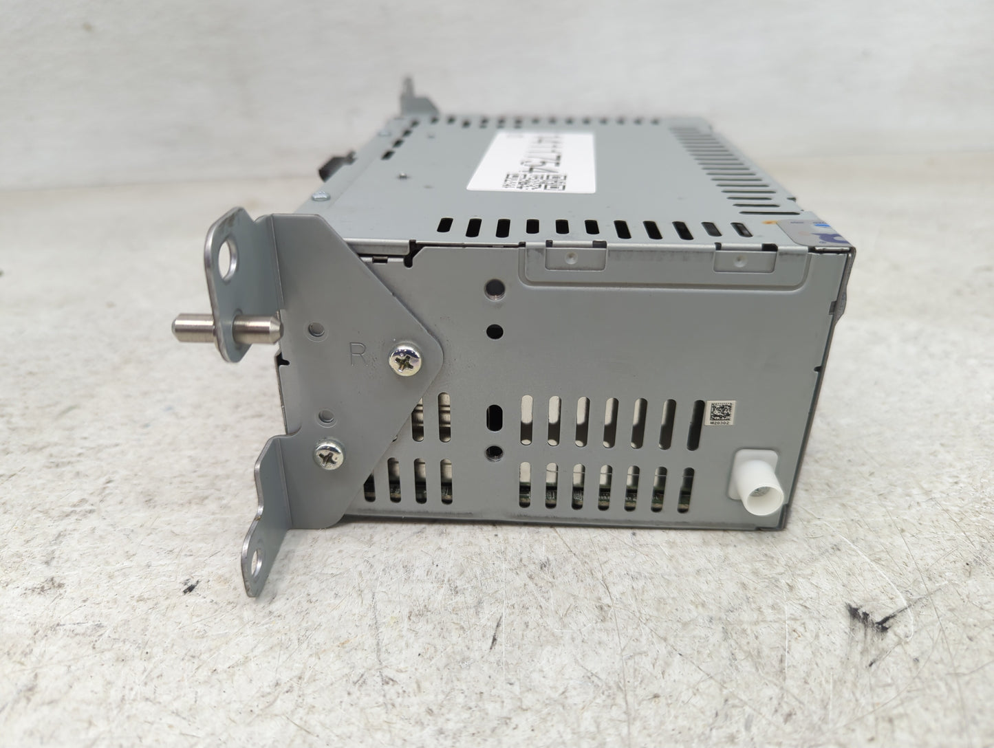 2013-2015 Ford Fusion Radio AM FM Cd Player Receiver Replacement P/N:DS7T-19C107-CL Fits Fits 2013 2014 2015 OEM Used Auto P
