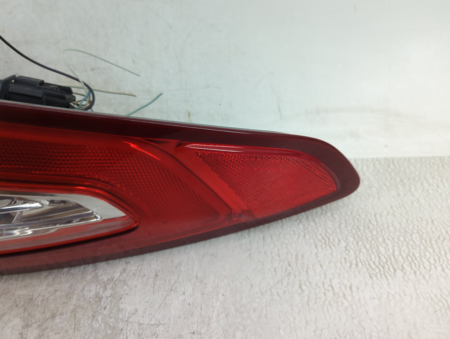 2013-2016 Ford Fusion Tail Light Assembly Driver Left OEM P/N:DS73-13405-BK Fits Fits 2013 2014 2015 2016 OEM Used Auto Part
