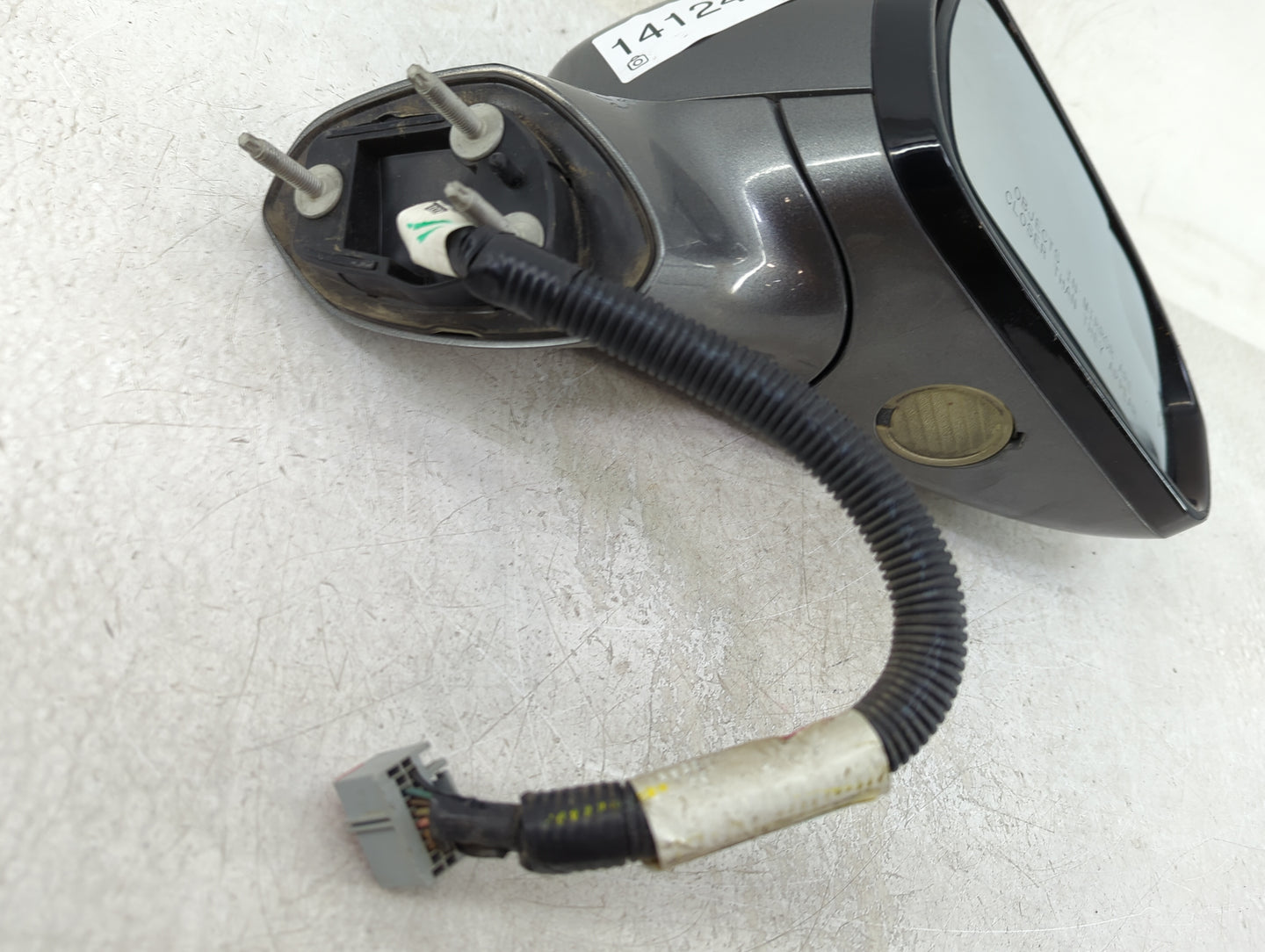 2013-2014 Ford Fusion Driver Side View Mirror - Left Door Mirror OEM Used - Oemusedautoparts1.com