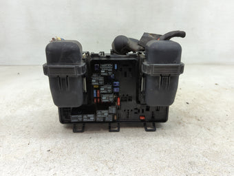 compare product 2013-2014 Ford Fusion Fusebox Fuse Box Panel Relay Module P/N:DG9T14A067BF Fits Fits 2013 2014 OEM Used Auto Parts