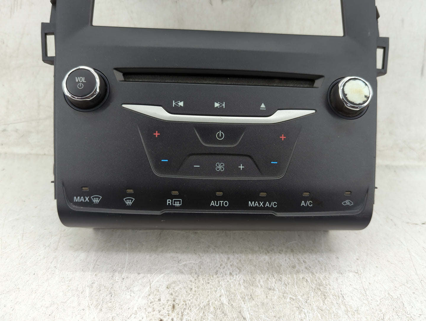 2014-2015 Ford Fusion Radio Control Panel - Oemusedautoparts1.com