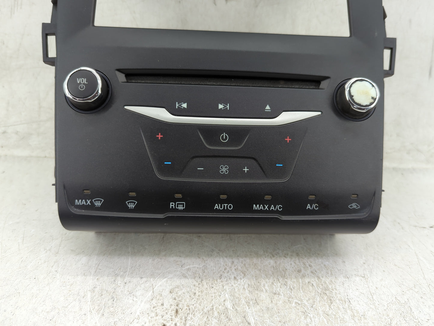 2014-2015 Ford Fusion Radio Control Panel - Oemusedautoparts1.com