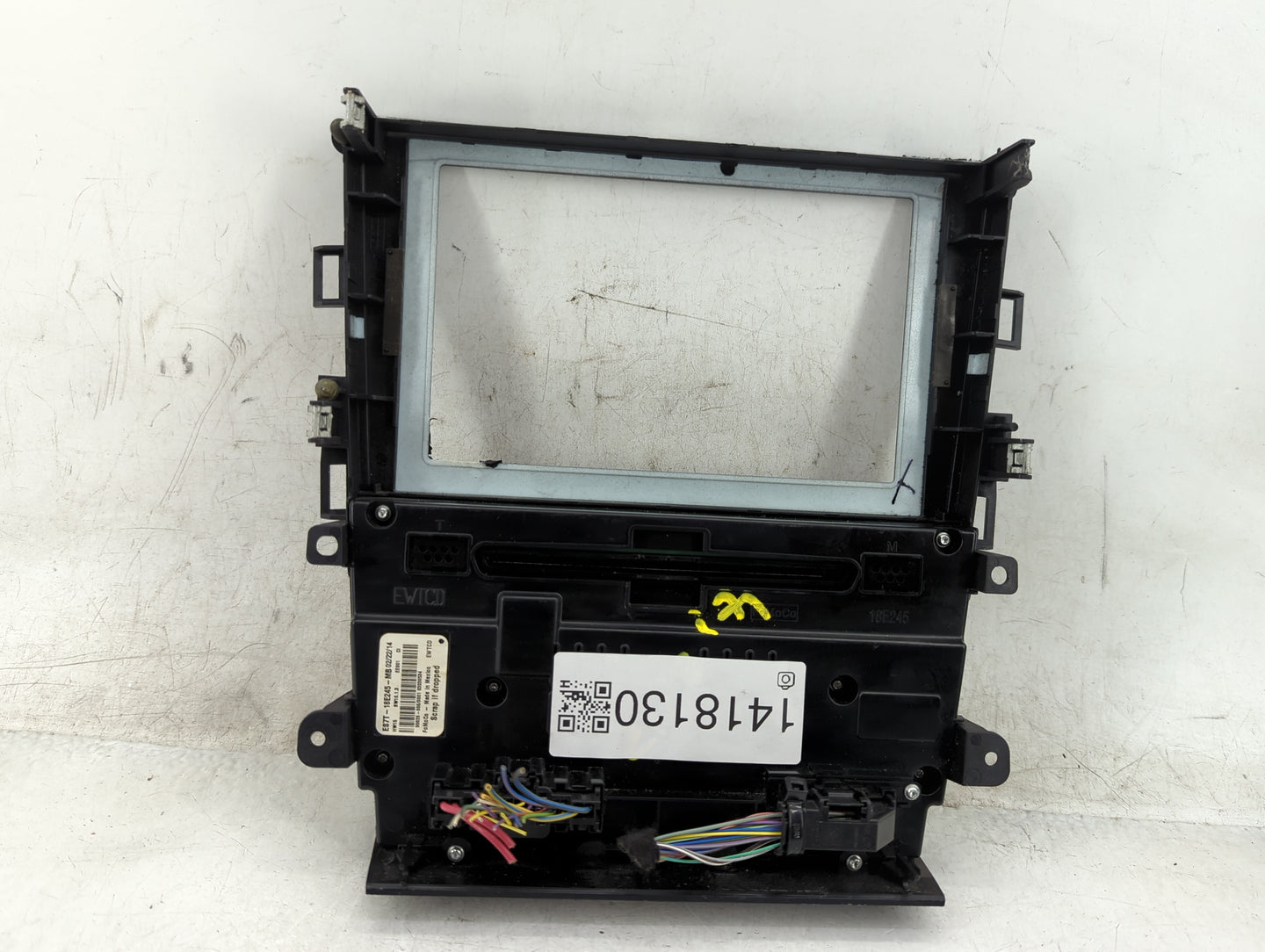 2014-2015 Ford Fusion Radio AM FM Cd Player Receiver Replacement P/N:ES7T-18E245-MB Fits Fits 2014 2015 OEM Used Auto Parts 