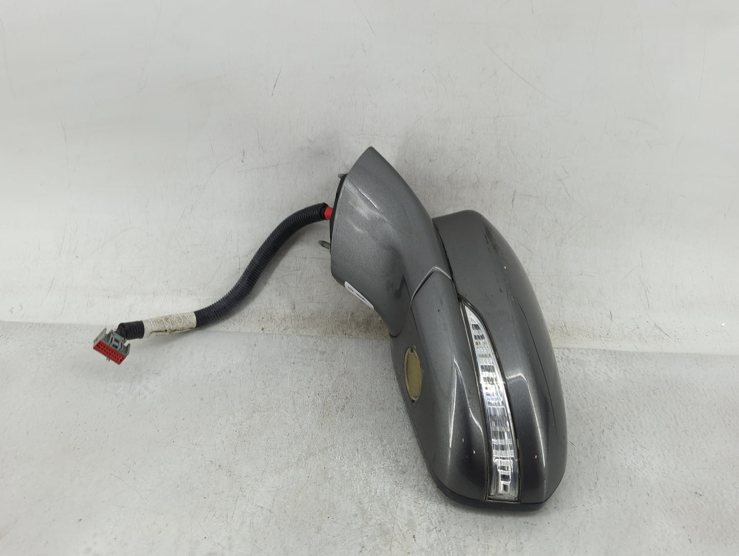 2013-2014 Ford Fusion Driver Side View Mirror - Left Door Mirror OEM Used - Oemusedautoparts1.com