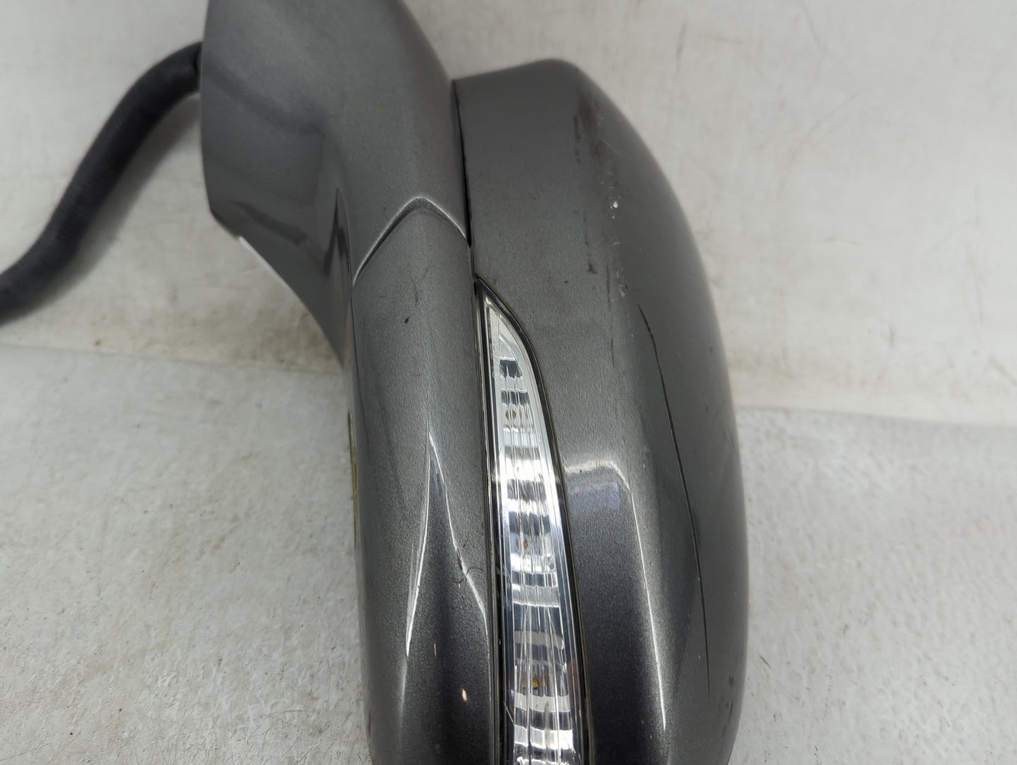 2013-2014 Ford Fusion Driver Side View Mirror - Left Door Mirror OEM Used - Oemusedautoparts1.com