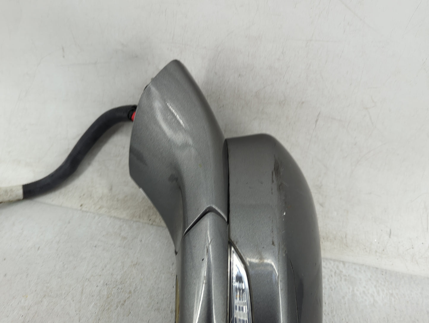 2013-2014 Ford Fusion Driver Side View Mirror - Left Door Mirror OEM Used - Oemusedautoparts1.com