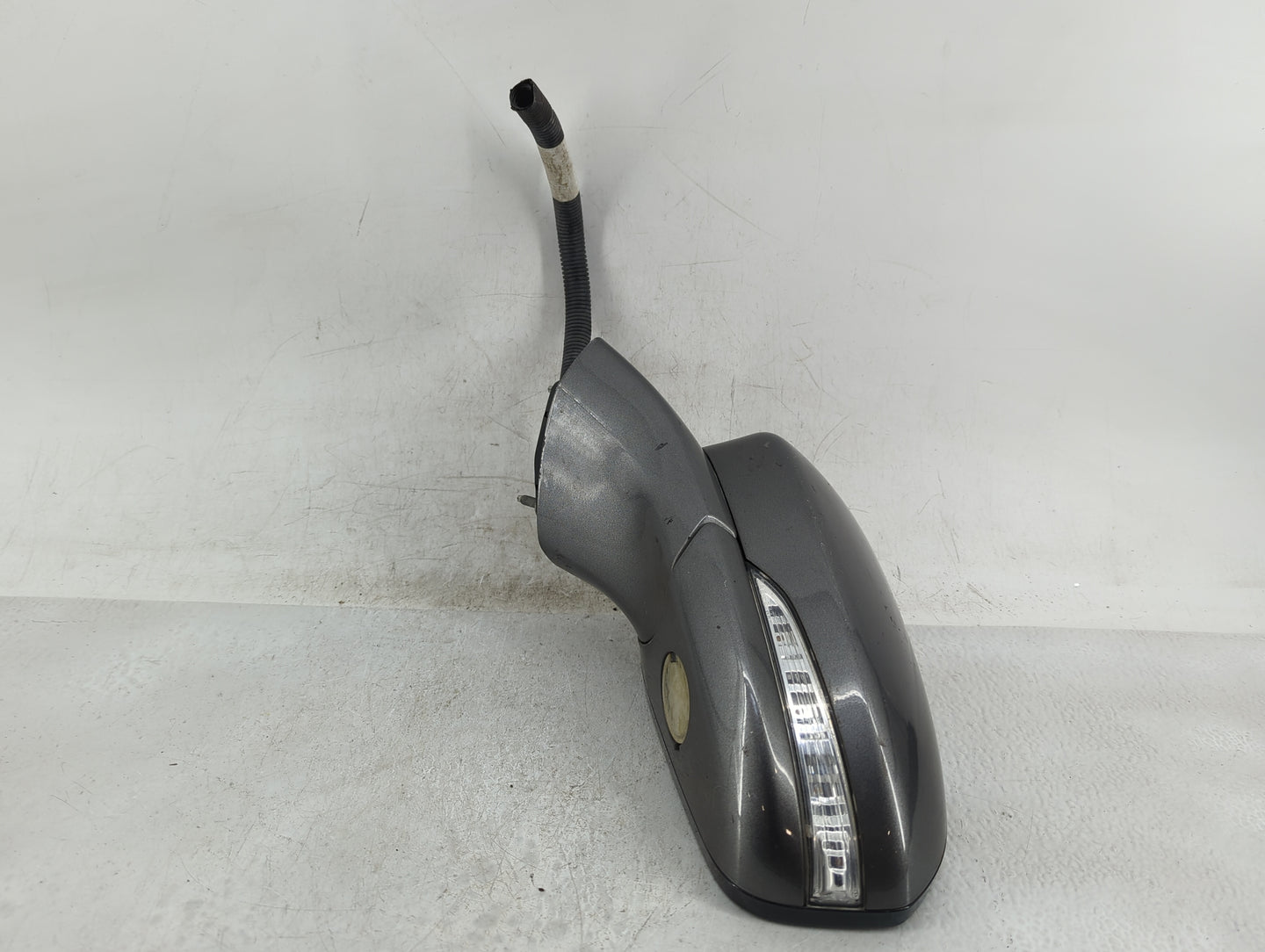 2013-2014 Ford Fusion Driver Side View Mirror - Left Door Mirror OEM Used - Oemusedautoparts1.com