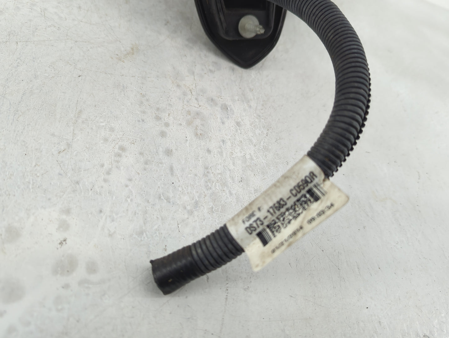 2013-2014 Ford Fusion Driver Side View Mirror - Left Door Mirror OEM Used - Oemusedautoparts1.com