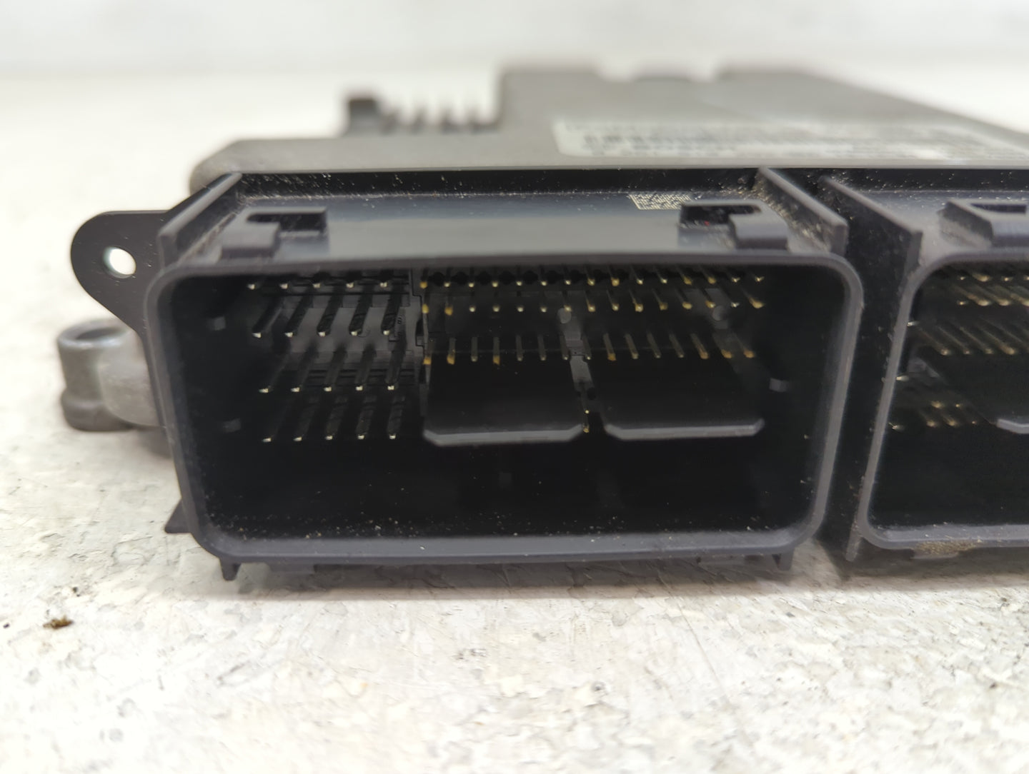 2014 Ford Fusion PCM Engine Control Computer ECU ECM PCU OEM P/N:ES7A-12A650-ND 0 261 S10 292 Fits OEM Used Auto Parts - Oem