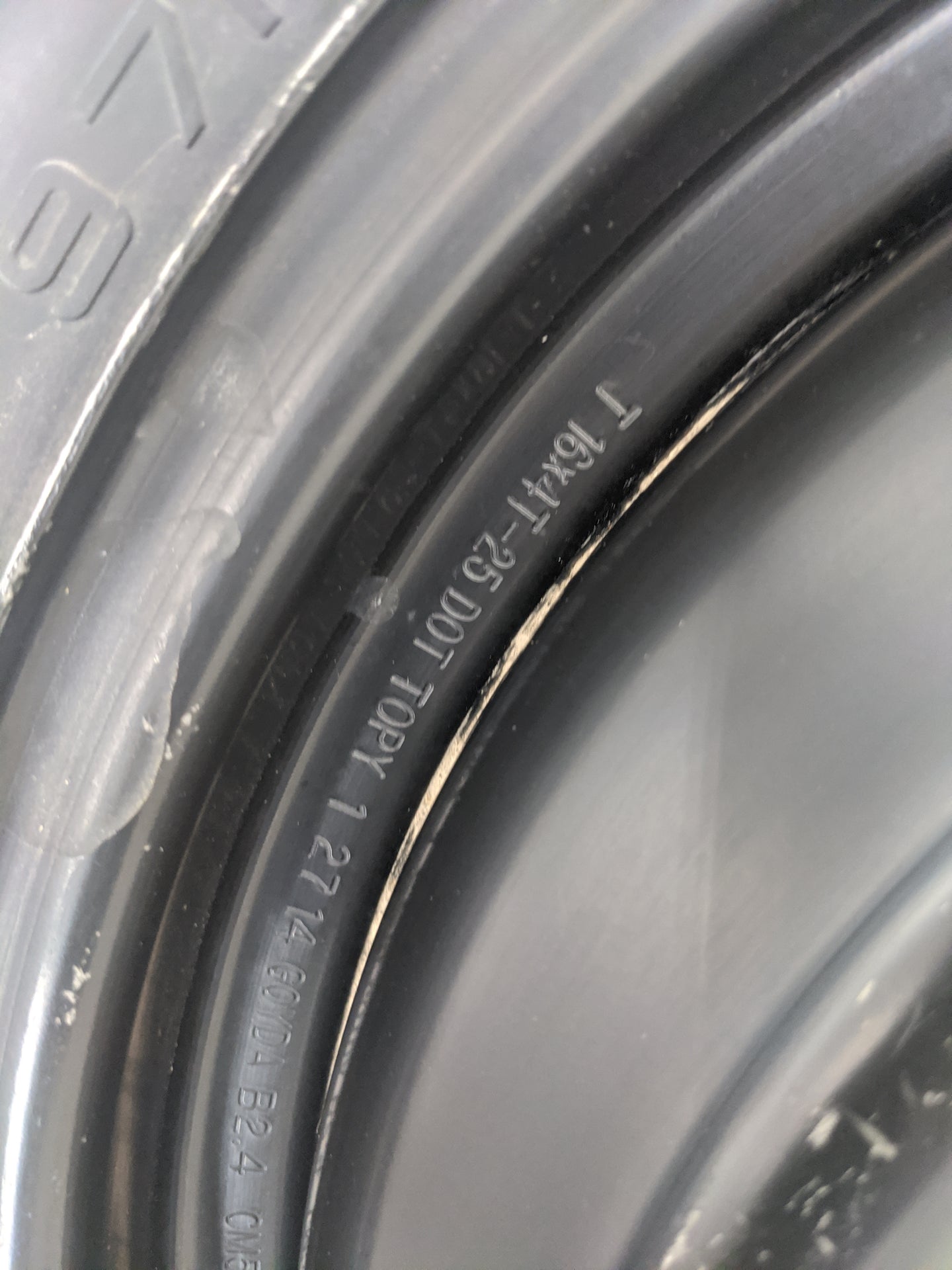 2013-2020 Ford Fusion Spare Donut Tire Wheel Rim Oem 1420876 - Oemusedautoparts1.com