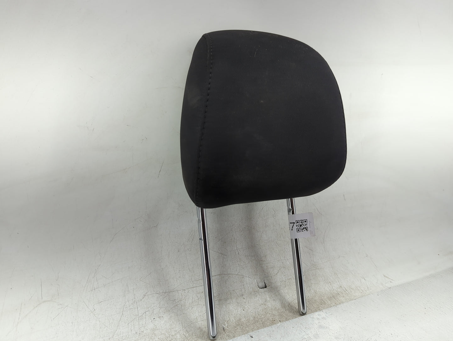 2014 Ford Fusion Headrest Head Rest Front Driver Seat Black - Oemusedautoparts1.com