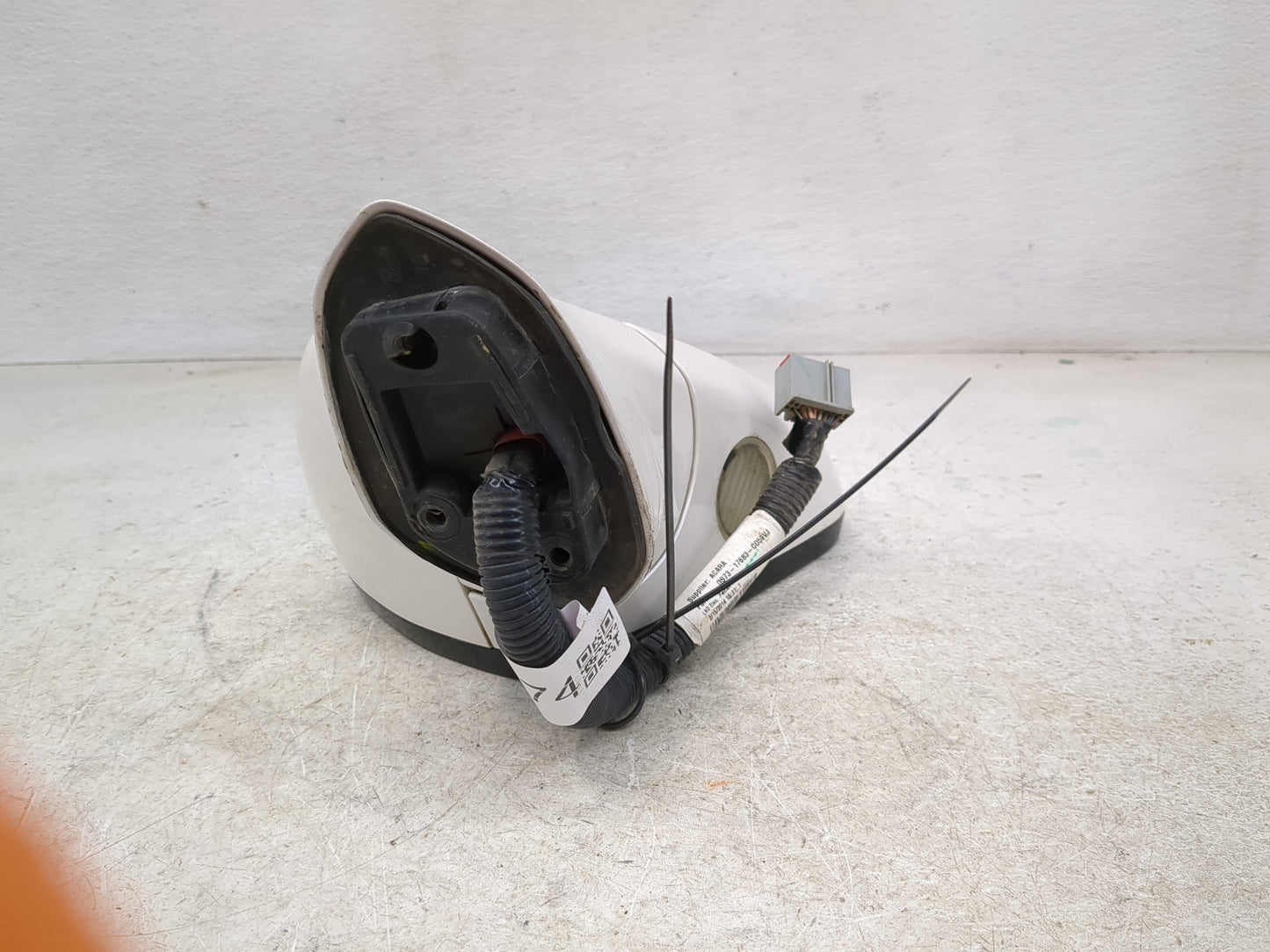 2013-2014 Ford Fusion Driver Side View Mirror - Left Door Mirror OEM Used - Oemusedautoparts1.com