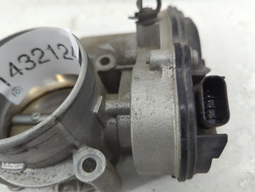 2013-2020 Ford Fusion Throttle Body Fits Fits 2013 2014 2015 2016 2017 2018 2019 2020 2021 2022 OEM Used Auto Parts