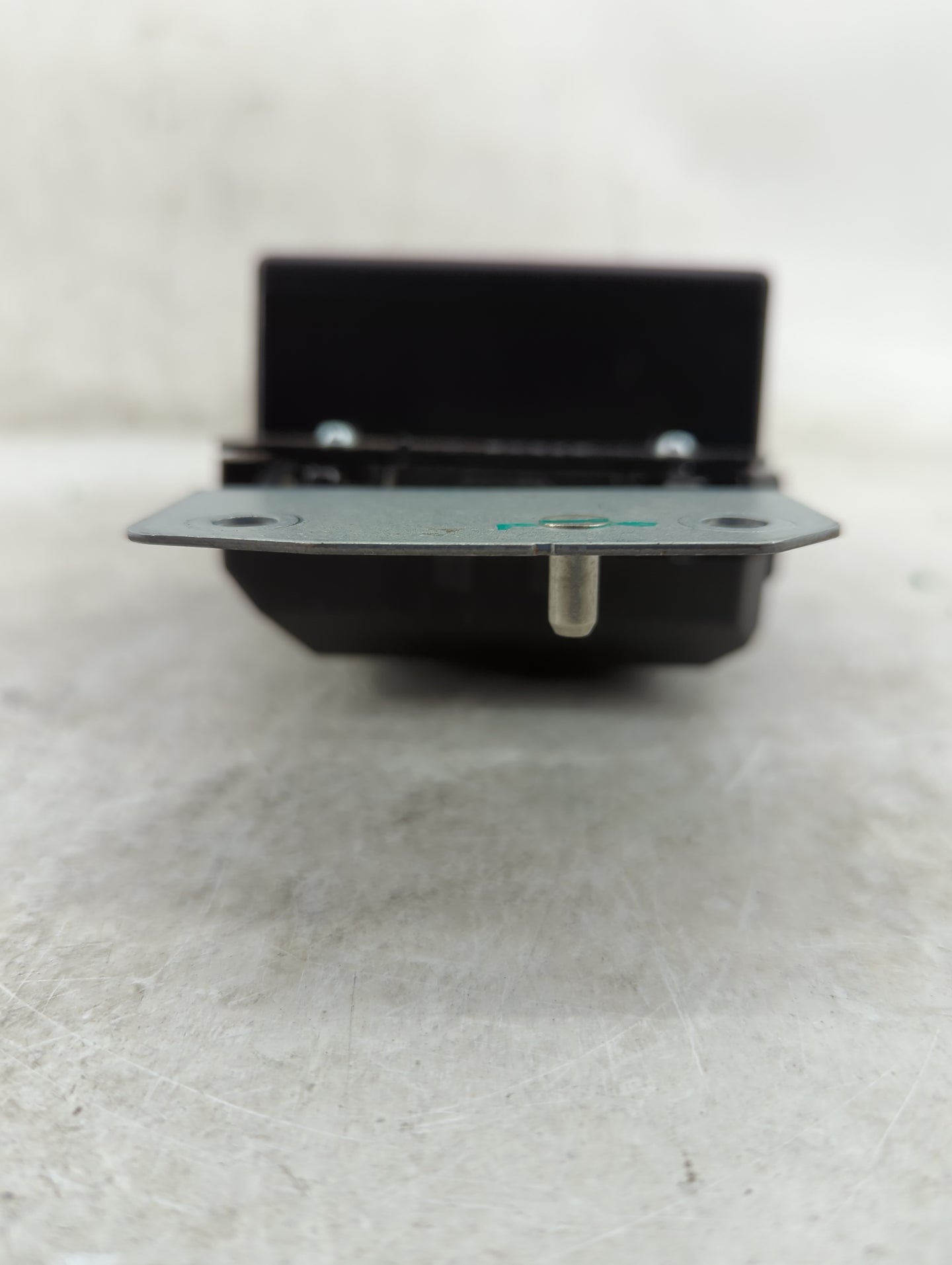 2013-2016 Ford Fusion Information Display Screen 1434063 - Oemusedautoparts1.com