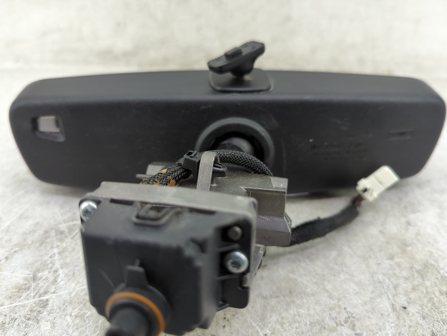 2014 Ford Fusion Interior Rear View Mirror Replacement OEM P/N:DU5A 17E678 DM 026532, GNTX-535 Fits OEM Used Auto Parts - Oe