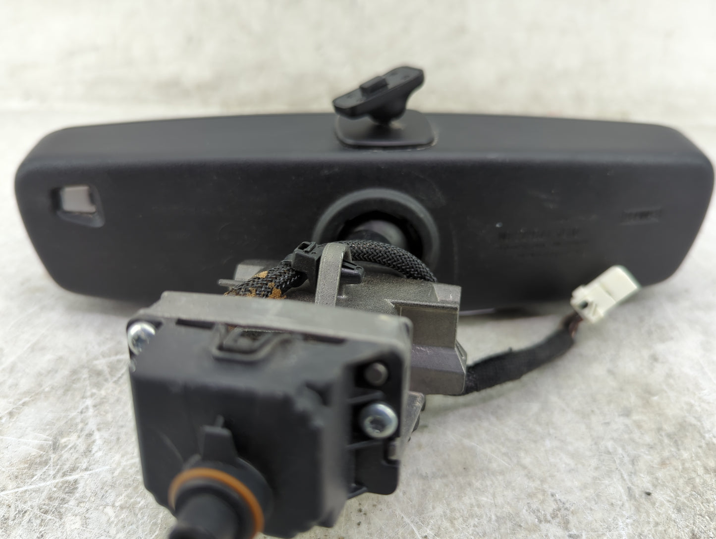 2014 Ford Fusion Interior Rear View Mirror Replacement OEM P/N:DU5A 17E678 DM 026532, GNTX-535 Fits OEM Used Auto Parts - Oe