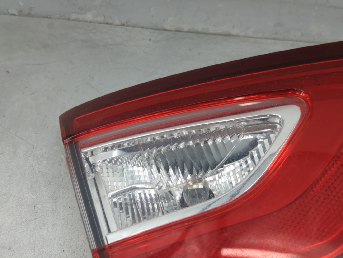 2013-2016 Ford Fusion Tail Light Assembly Driver Left OEM P/N:DS73-13A603-BE Fits Fits 2013 2014 2015 2016 OEM Used Auto Par