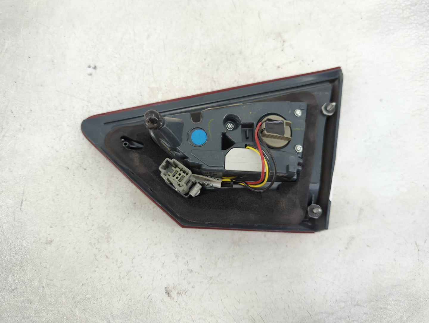 2013-2016 Ford Fusion Tail Light Assembly Driver Left OEM P/N:DS73-13A603-BE Fits Fits 2013 2014 2015 2016 OEM Used Auto Par