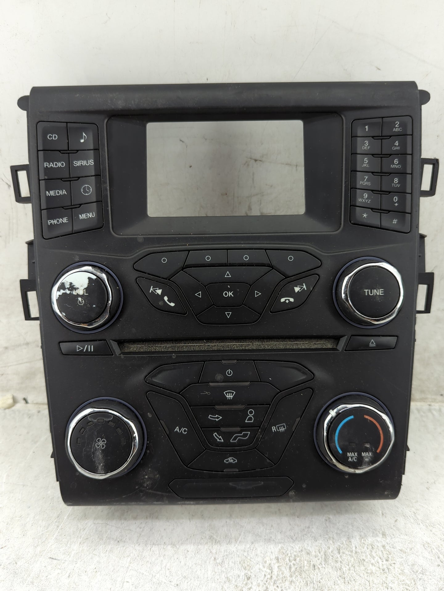 2014-2015 Ford Fusion Radio Control Panel - Oemusedautoparts1.com