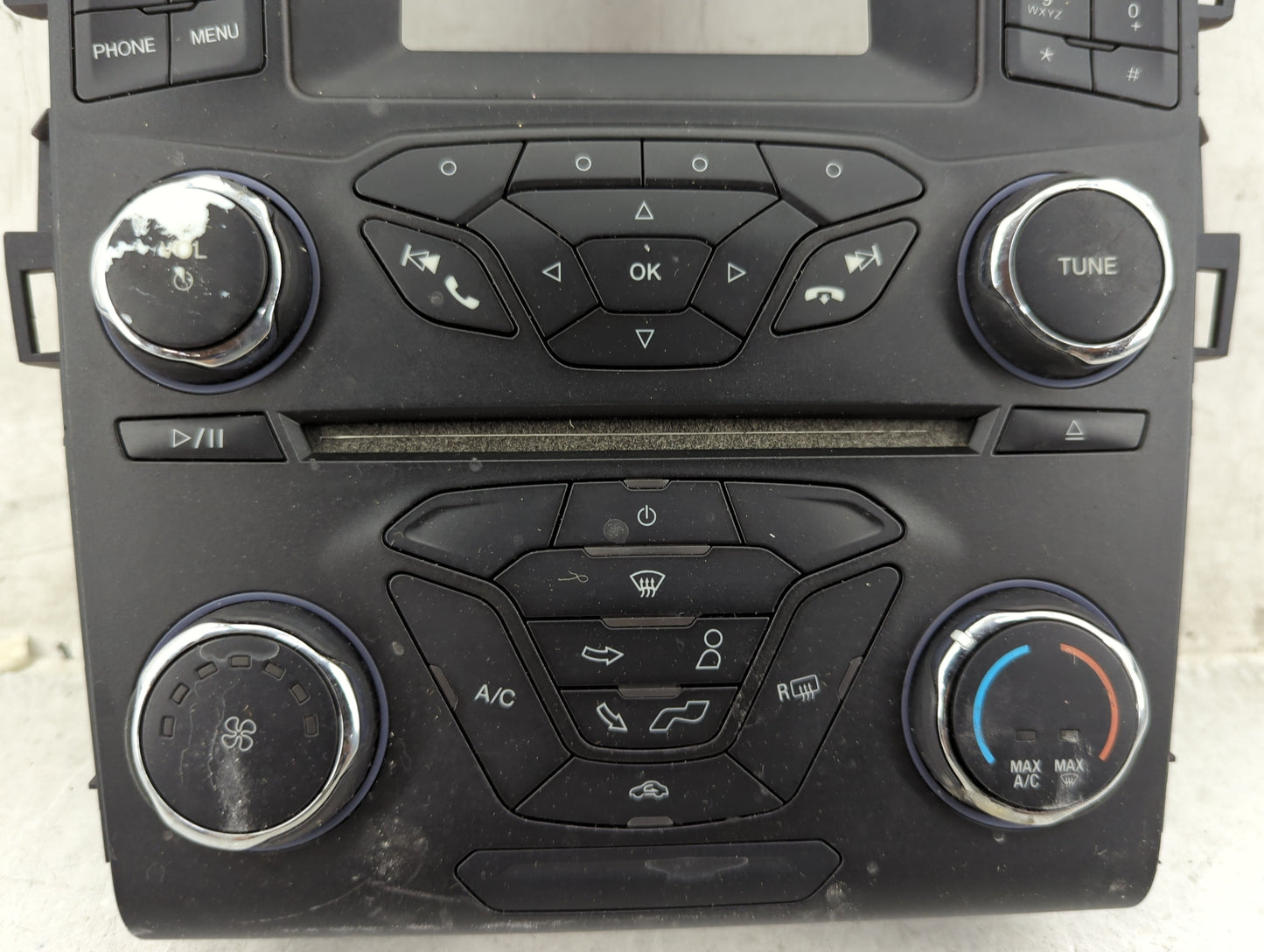 2014-2015 Ford Fusion Radio Control Panel - Oemusedautoparts1.com